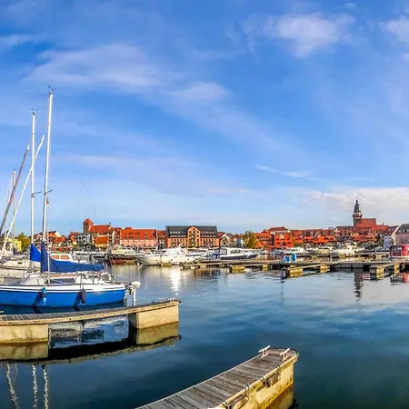 Mueritzausblick - Altstadtidyll Mit Hafenblick Appartement *
