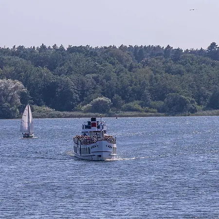 Mueritzausblick - Altstadtidyll Mit Hafenblick شقة