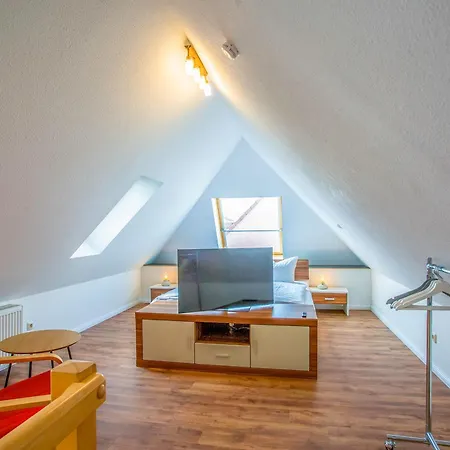 Mueritzausblick - Altstadtidyll Mit Hafenblick شقة